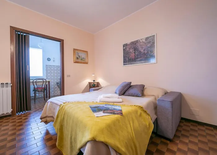 Апартаменты Nicoletta's View - Happy Стреза