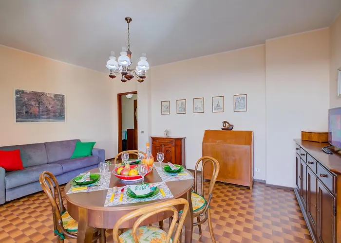 Nicoletta's View - Happy Апартаменты Стреза