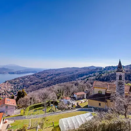 Апартаменти Nicoletta's View - Happy